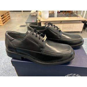 NIB Dockers Dress Shoe, Mens 10.5